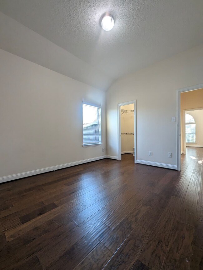 Building Photo - 18302 Wendy Glinn Way