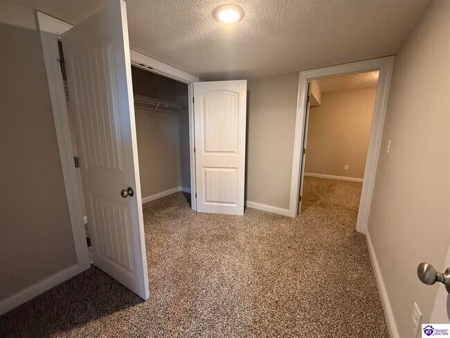 Building Photo - 112 McClendon Hills Ln