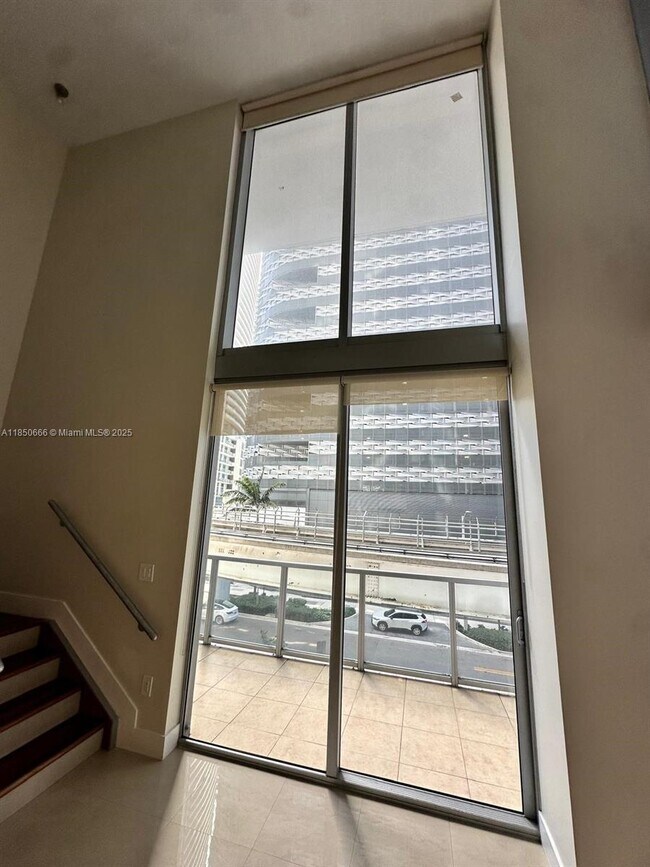 Building Photo - 1050 Brickell Ave