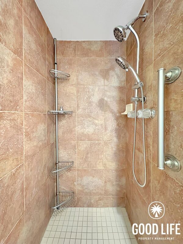 Building Photo - 12851 Caminito Del Canto