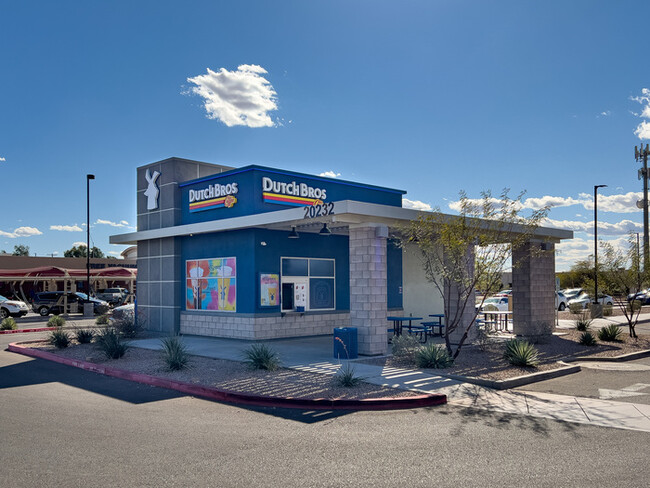 Building Photo - 4Bed/2.5Bath House in Maricopa! JOIN THE W...