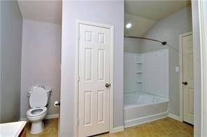 Building Photo - 509 Creekside Dr