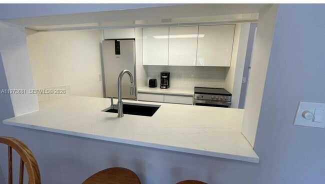 Building Photo - 10001 W Atlantic Blvd