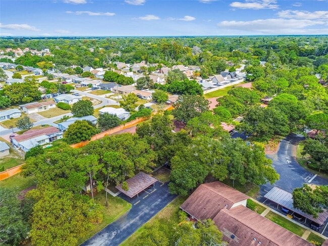 Building Photo - 7433 Greystone Dr