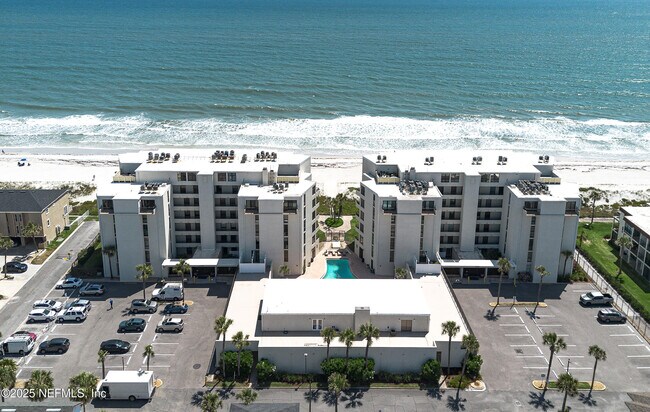Building Photo - 2100 Ocean Dr S