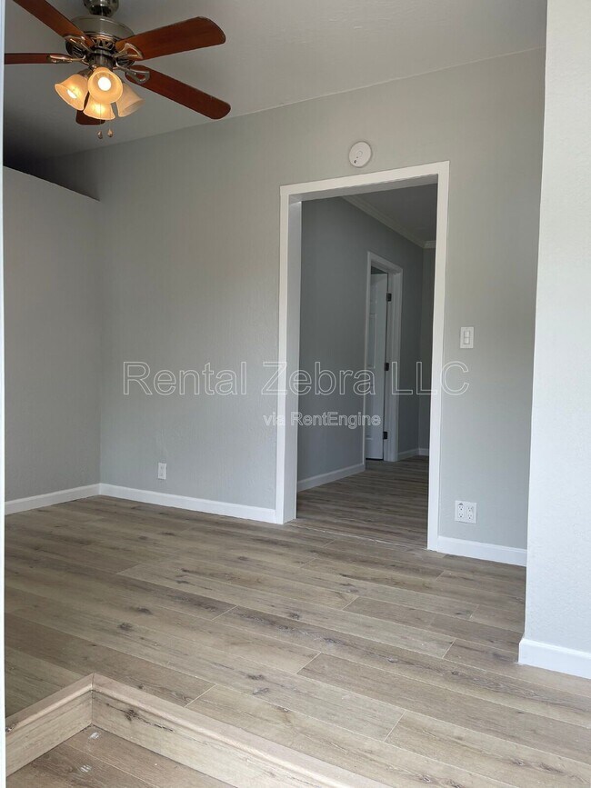 Building Photo - 343 Arlen Dr