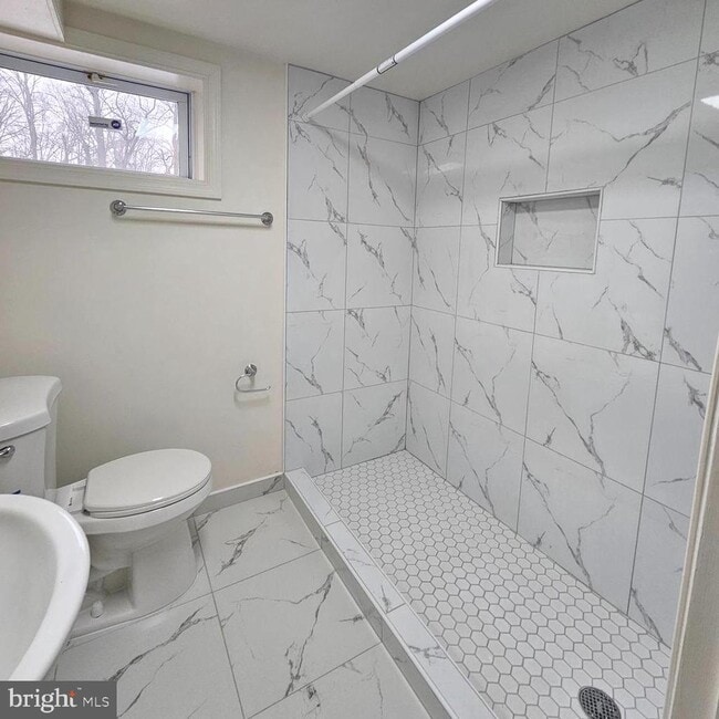 Building Photo - 7304 Camp Alger Ave