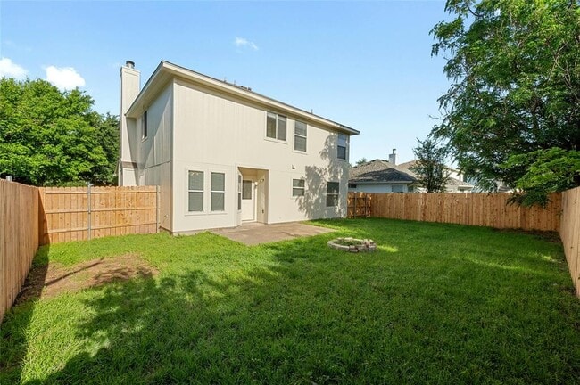 Building Photo - 410 Colonial Park Blvd