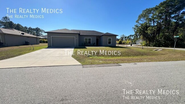 Building Photo - 1750 Loquat Ct NW