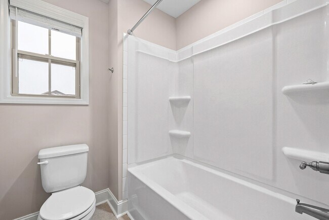 Building Photo - 1151 Eagle's View Dr