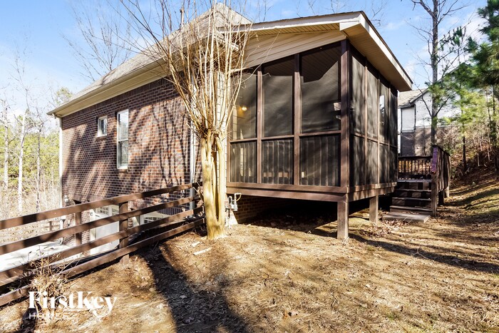 Building Photo - 1012 Brook Dr
