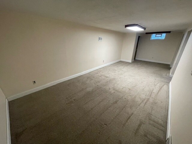 Building Photo - 15920 Pike Blvd