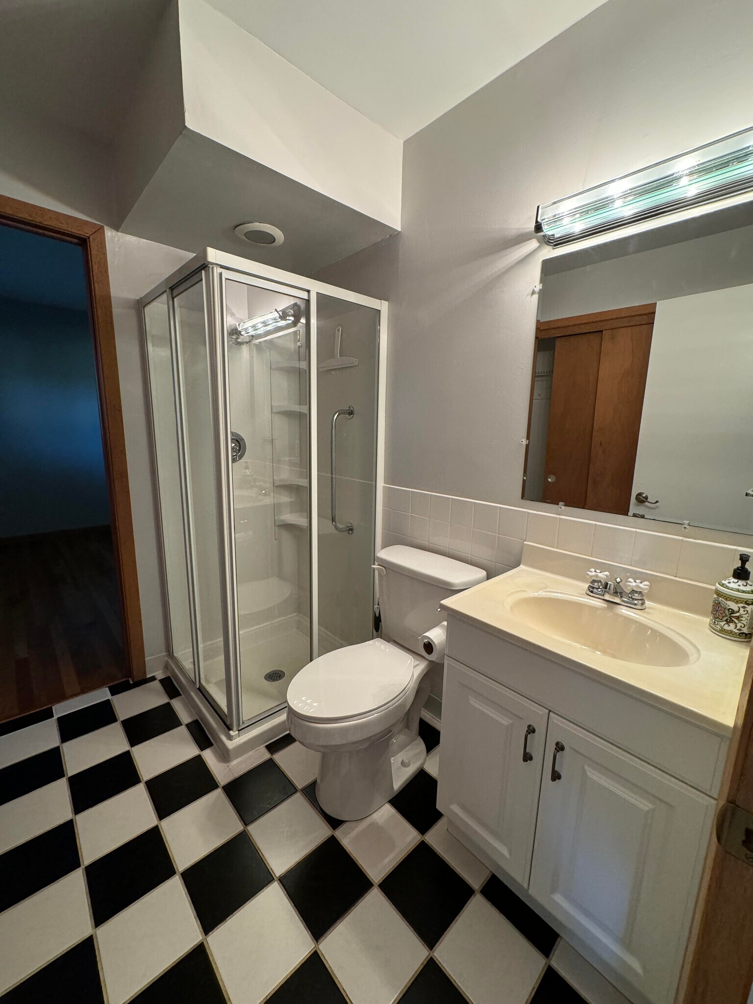 Bath #1 - 4766 Maize Road