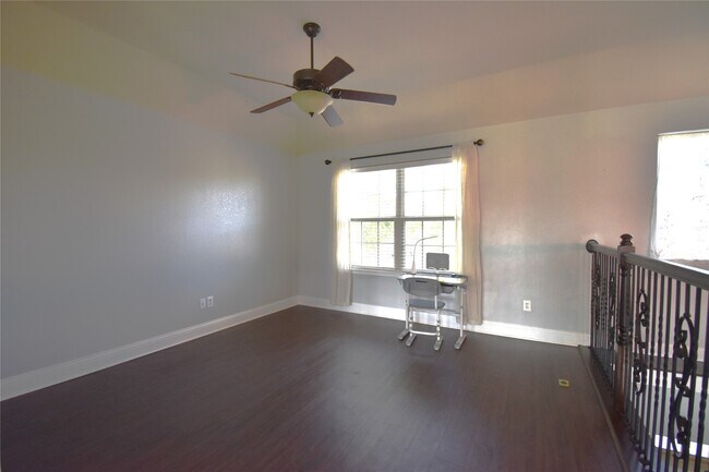 Building Photo - 419 Blossom Terrace Ln