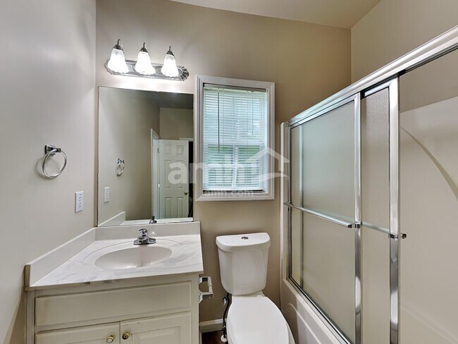 Building Photo - 2312 Herring Woods Trl