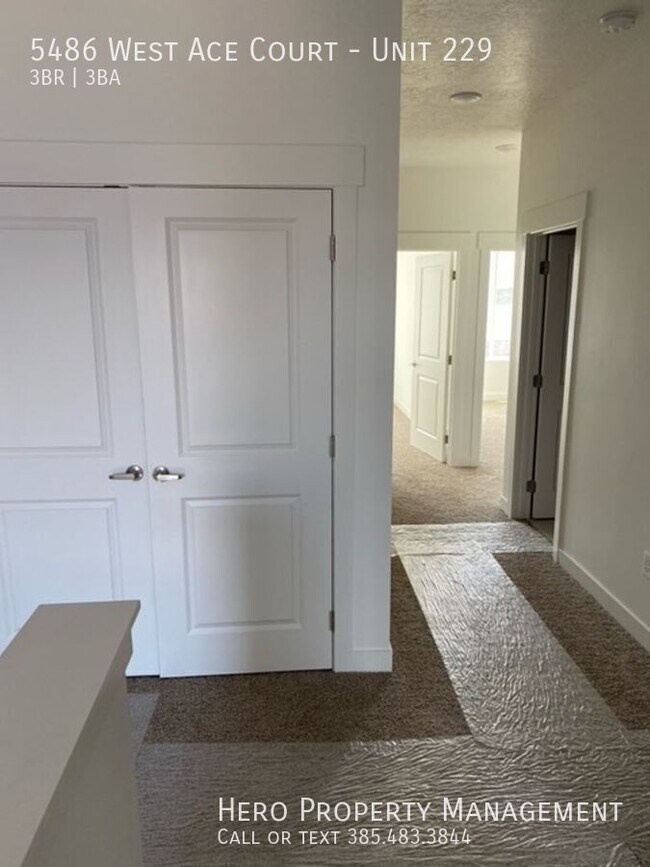 Building Photo - 5486 Ace Ct