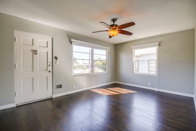 Interior Photo - 30th Street Cottages
