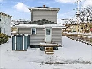 Building Photo - 630 1st St NW