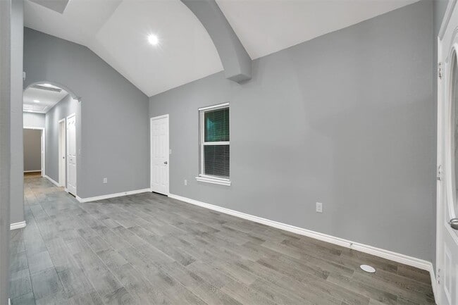 Building Photo - 16943 W Dounreay St