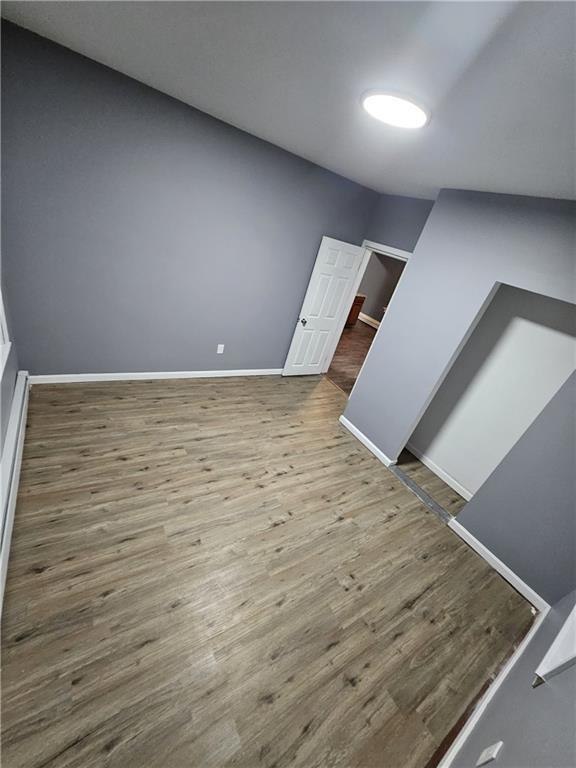 Building Photo - 58 Lilac St