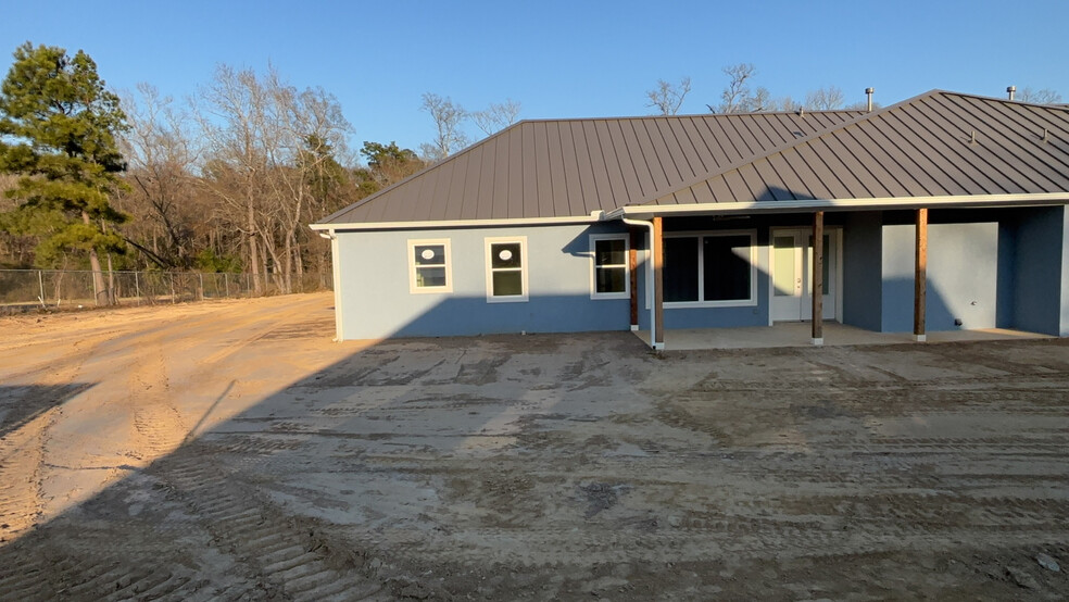 Building Photo - 12542 Vinson Cir
