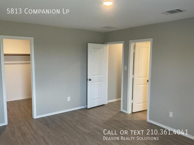 Building Photo - 5813 Companion Lp