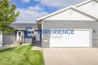 Building Photo - 3518 S Outfield Cir
