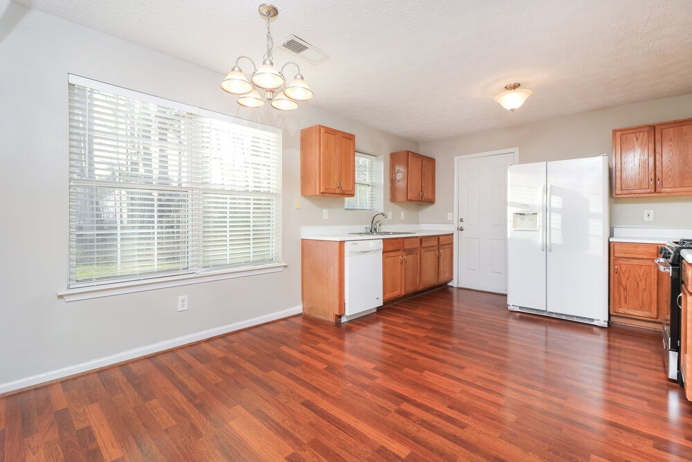 Building Photo - 3060 Trotters Field Dr SW