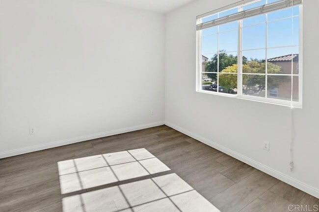 Building Photo - 1720 Santa Ivy Ave