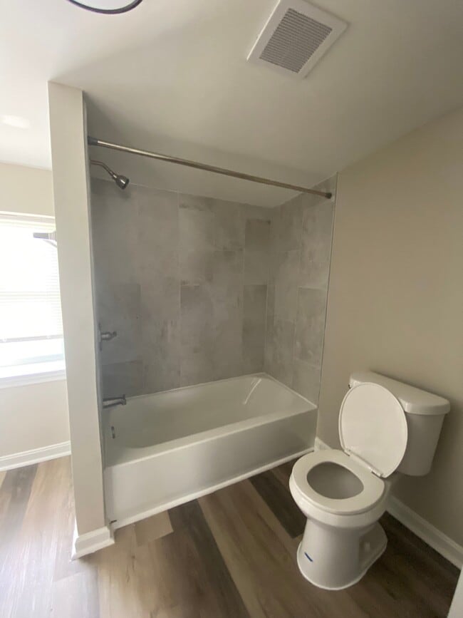 Building Photo - 1725 Lemon St-