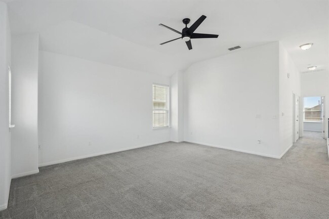 Building Photo - 6404 Mary Lewis Dr