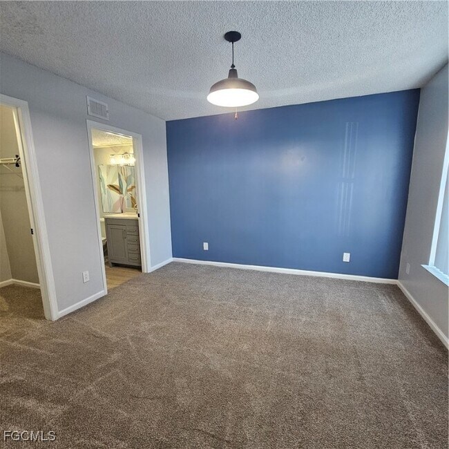 Building Photo - 13505 Eagle Ridge Dr
