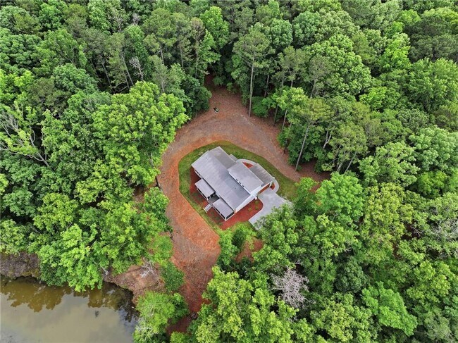 Building Photo - 161 Hoot Owl Ln