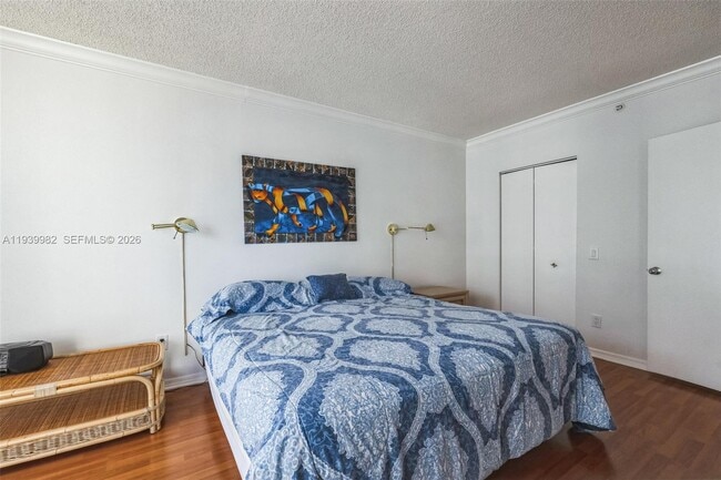 Building Photo - 21205 Yacht Club Dr