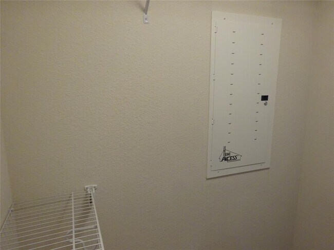 Building Photo - 2299 Lone Star Dr