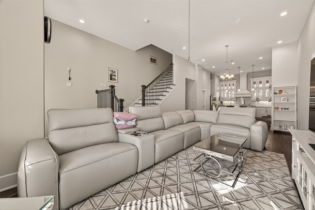 Building Photo - 2020 McGowen St