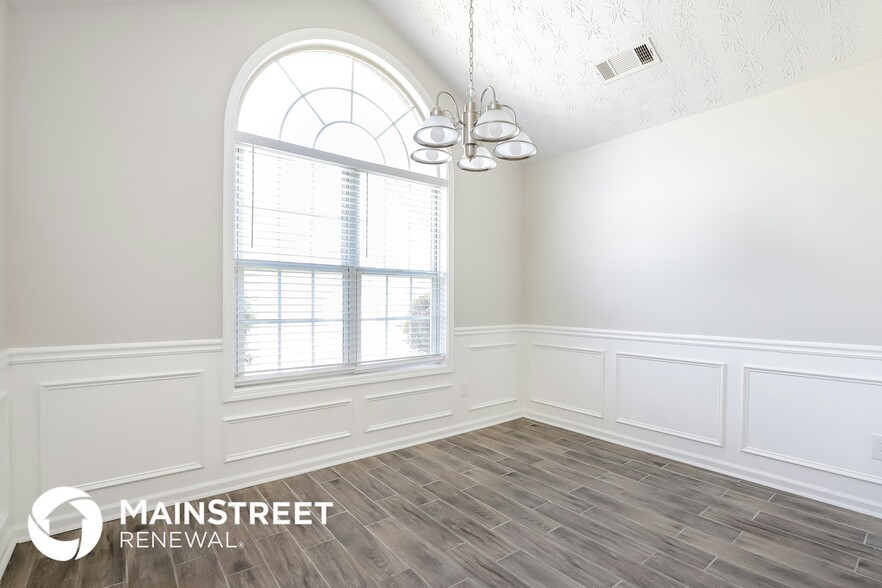 Building Photo - 2524 Dalesford Ct