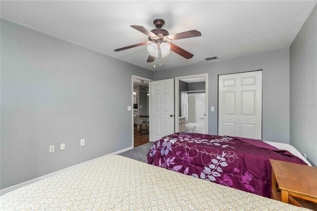 Building Photo - 7428 Vista Way