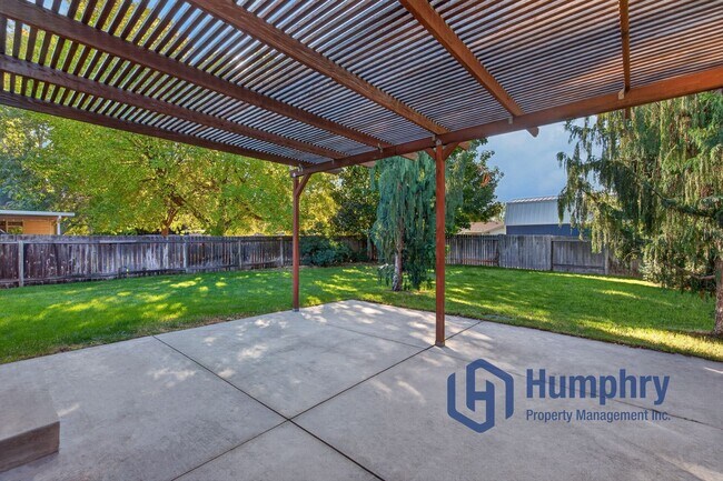 Building Photo - 8933 W Mediterranean Ct