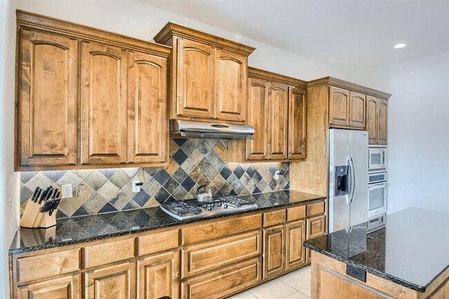 Building Photo - 429 Marina Village Cove