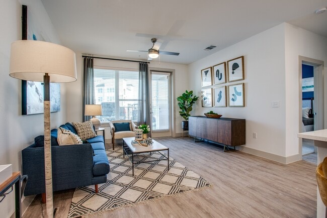 Building Photo - Vercanta at Burleson