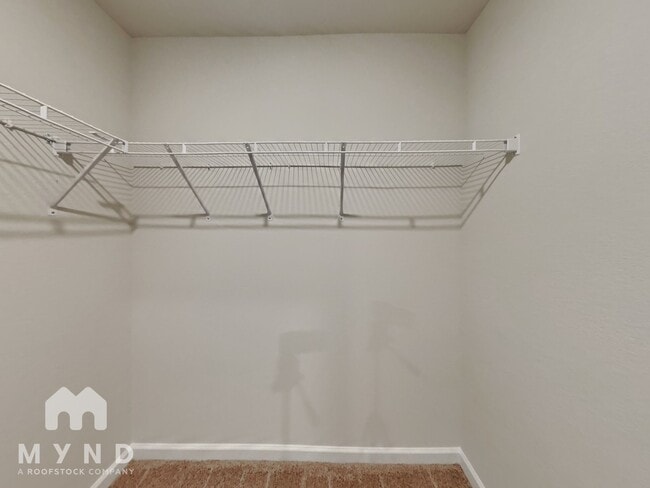 Building Photo - 132 Everglade Wy