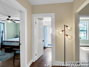 Building Photo - 713 Aransas Ave