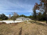 Building Photo - 53 Poplar Rd