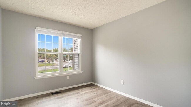 Building Photo - 3397 Littleton Way