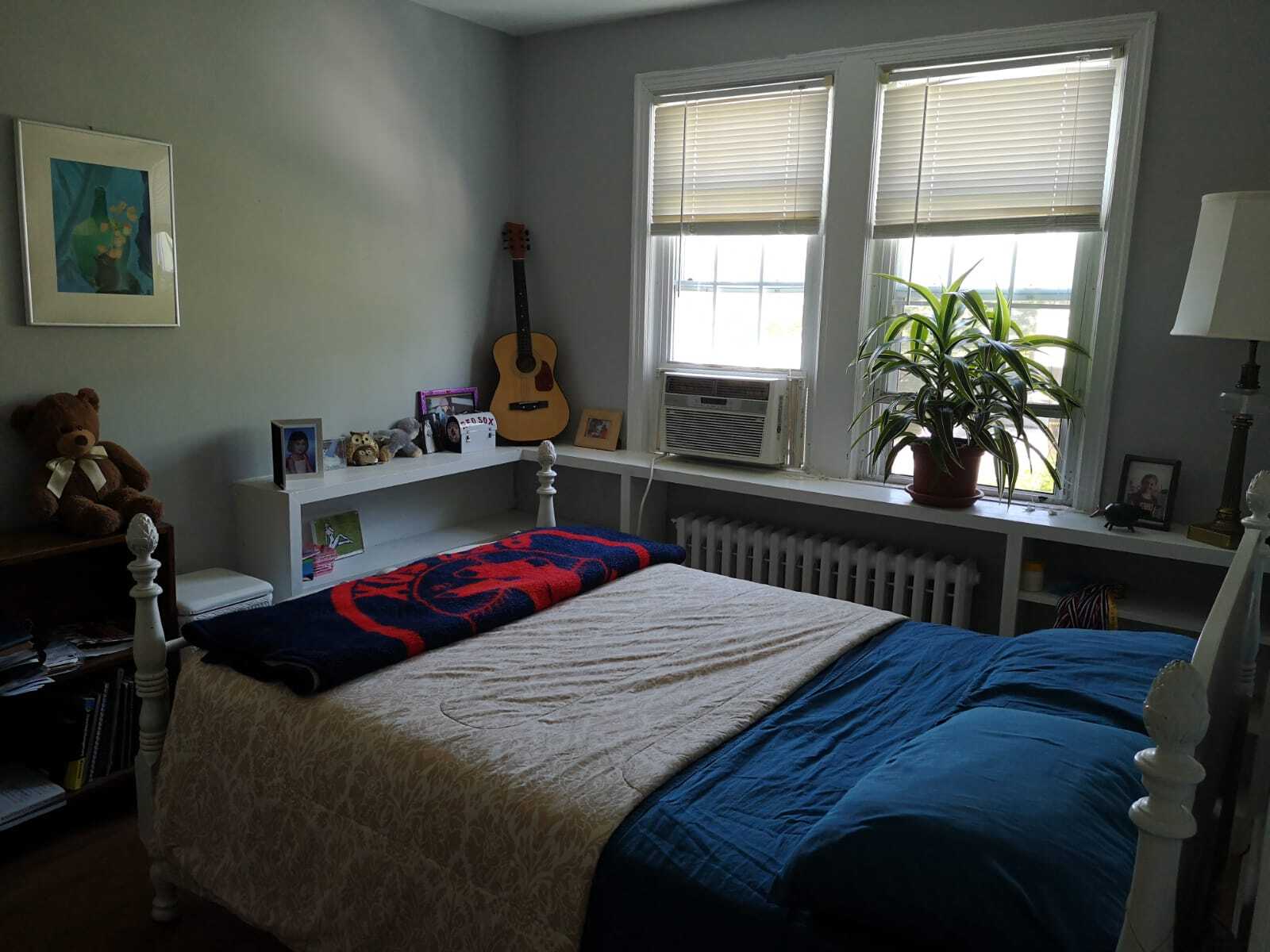 Building Photo - 2240 Observatory Pl NW