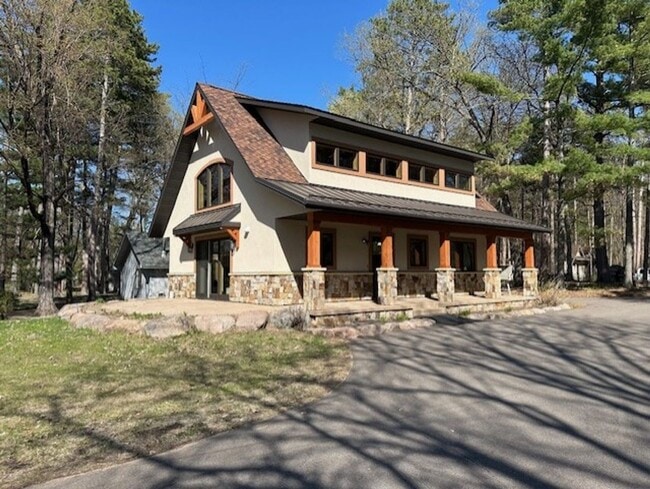 Building Photo - 1 Bedroom Home on Gull Lake! Beautiful Sun...