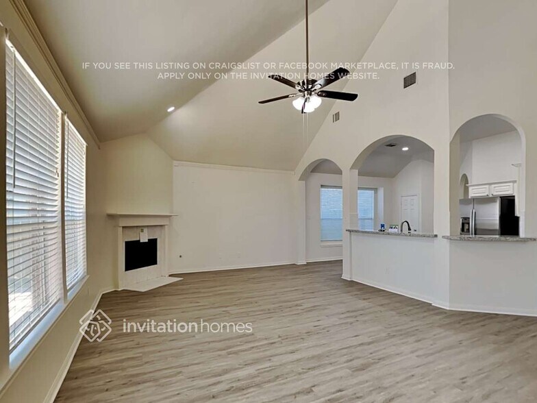 Building Photo - 907 Portsmouth Dr