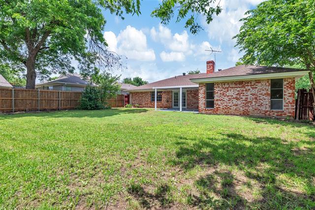 Building Photo - 403 Daisy Dr