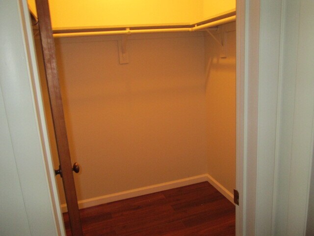WALK IN CLOSET - 430 Thoreau St